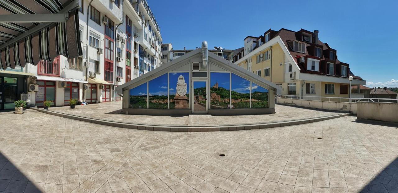 Cozy Studio Near The Park With Huge Verandah. Велико-Тирново Екстер'єр фото